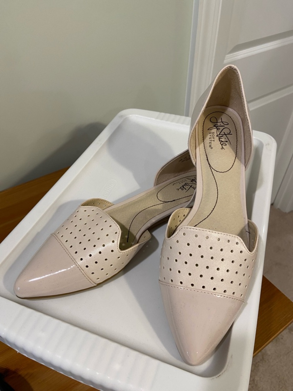 Life Stride “Quiz” Blush Pointed D'Orsay Flats with Patent Toe